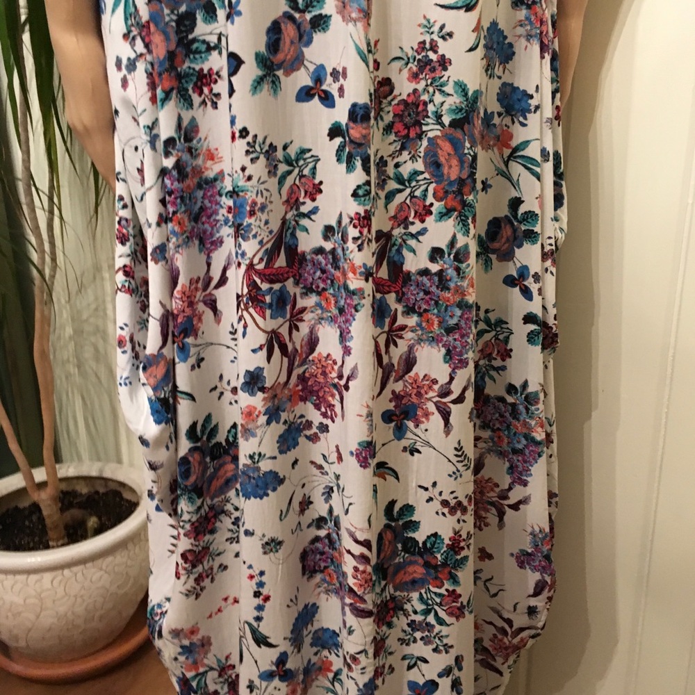 SPAGHETTI STRAP MAXI DRESS w/ POCKETS 1 Lg left - Picture 6 of 8